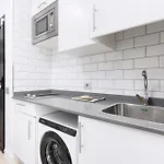 Home2book Charming Poolside Retreat Apartment