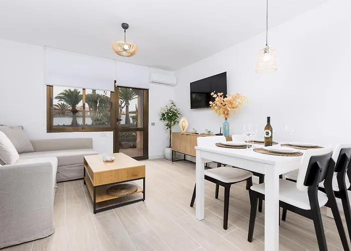 Home2book Charming Poolside Retreat Corralejo